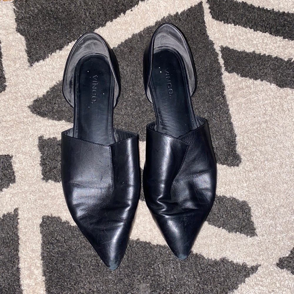 Vince Black pointed toe flats sizes 38/8
